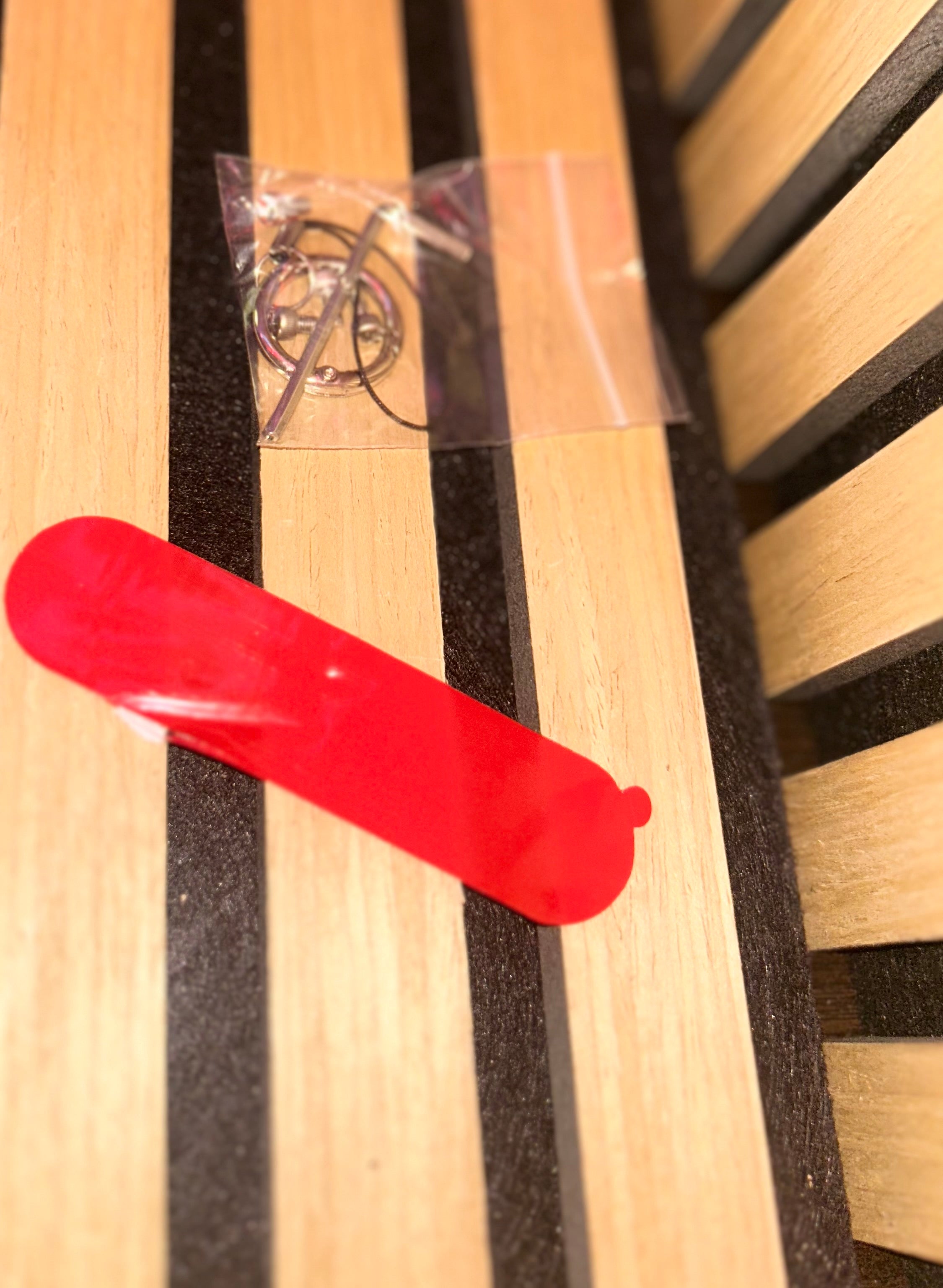 Heavy-Duty Waterdichte AirTag-houder met 2× AA-voeding